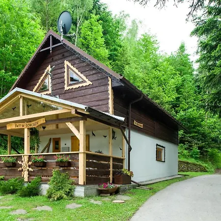 Swit W Gorcach - Dom Wakacyjny Ochotnica Dolna Exterior photo